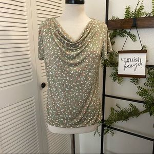 Jaclyn Smith|M|Green Multi Color Leopard Pattern Short Sleeve Cowl Neck Top